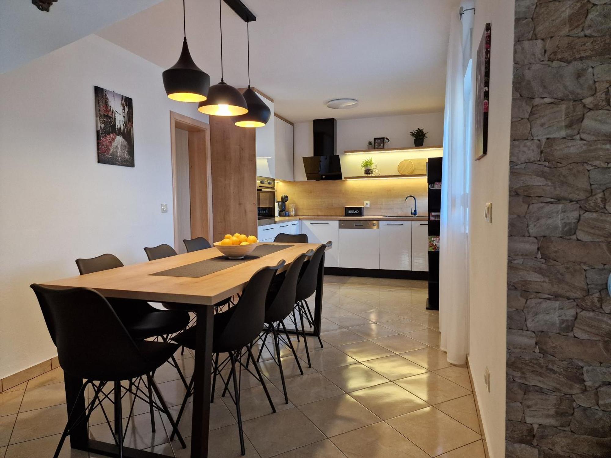 Beautiful Holiday Home "Villa Luka" Kastel Stafilic ภายนอก รูปภาพ